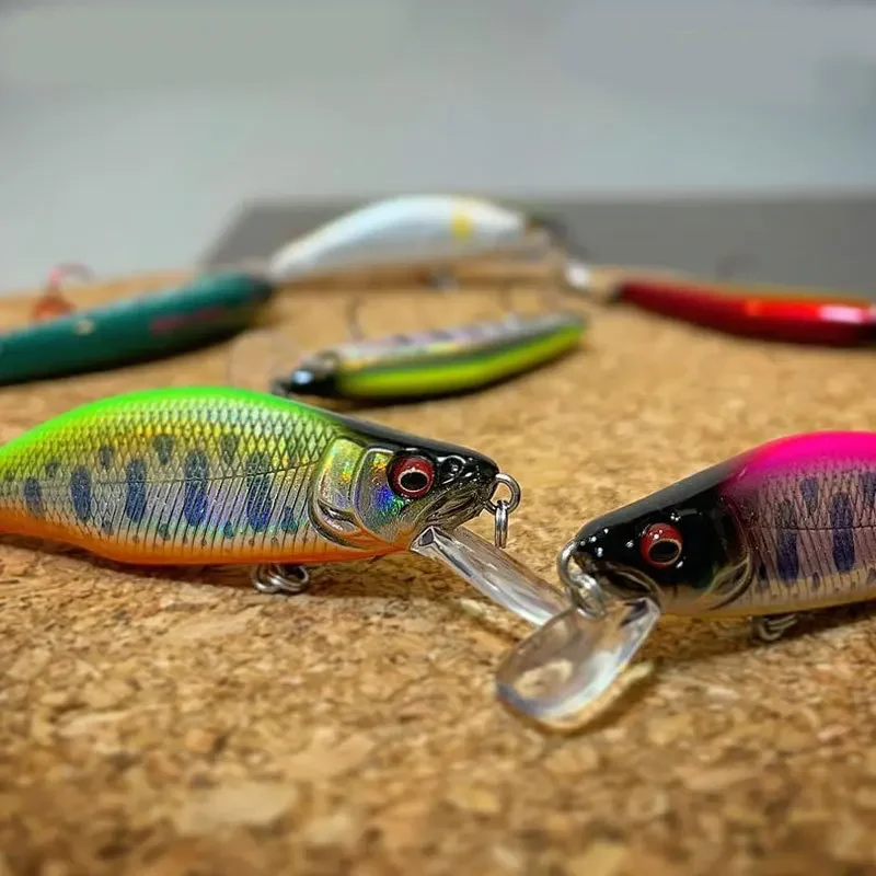 1pc Japan Design 51mm 4.2g Sin - Fishing Lure Crankbait review and price